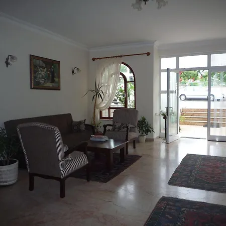 Hotel Pinus Antalya