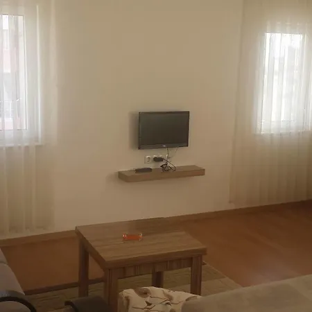 Pinus Hotel
