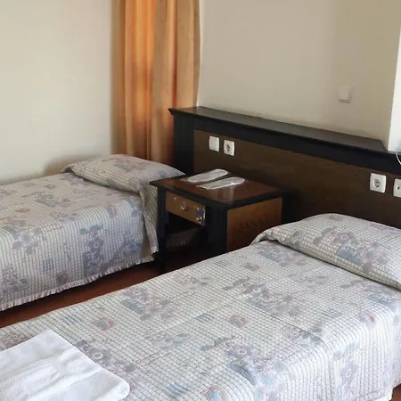 Hotel Pinus Antalya